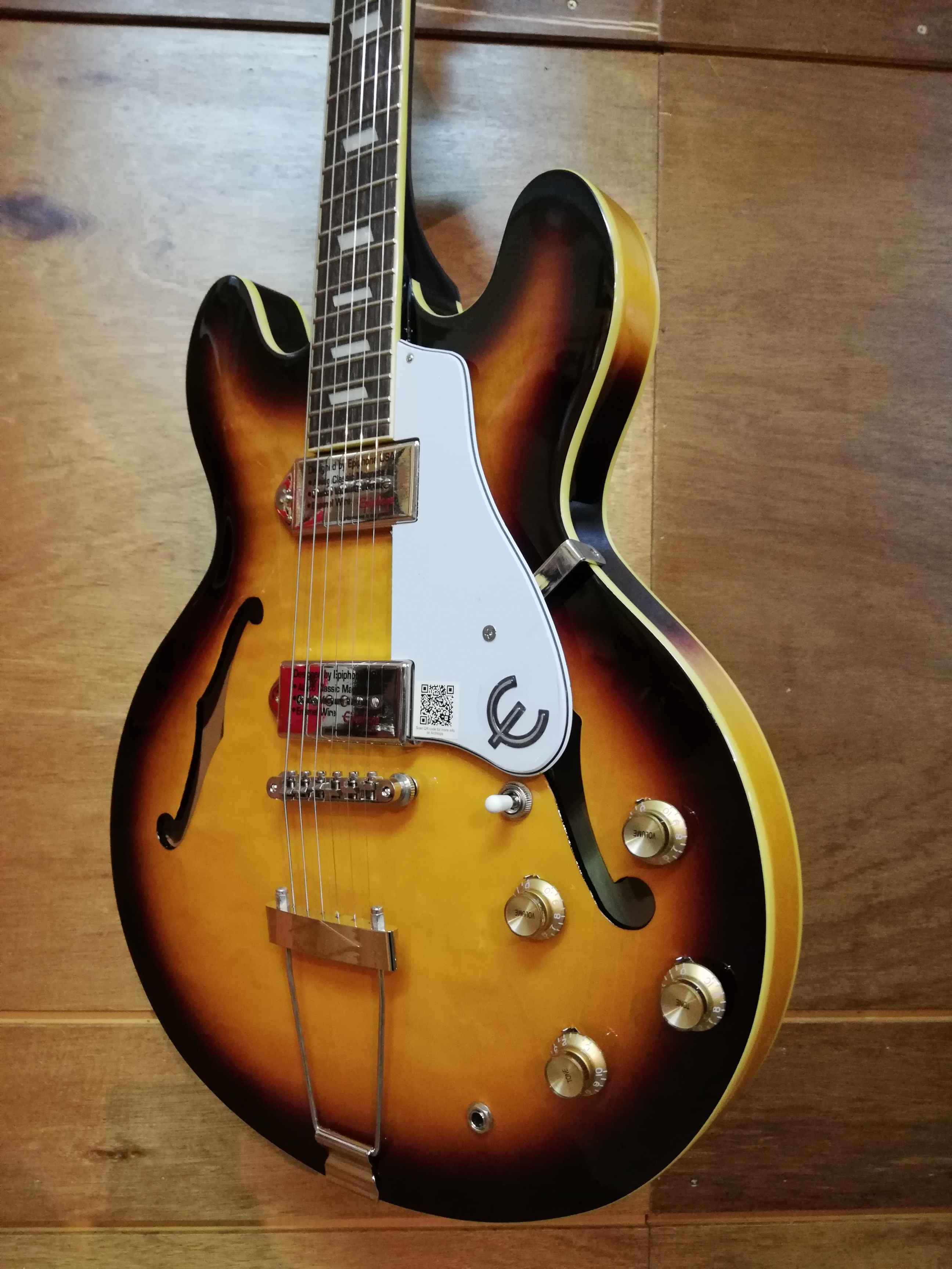 is the epiphone casino a good guitar