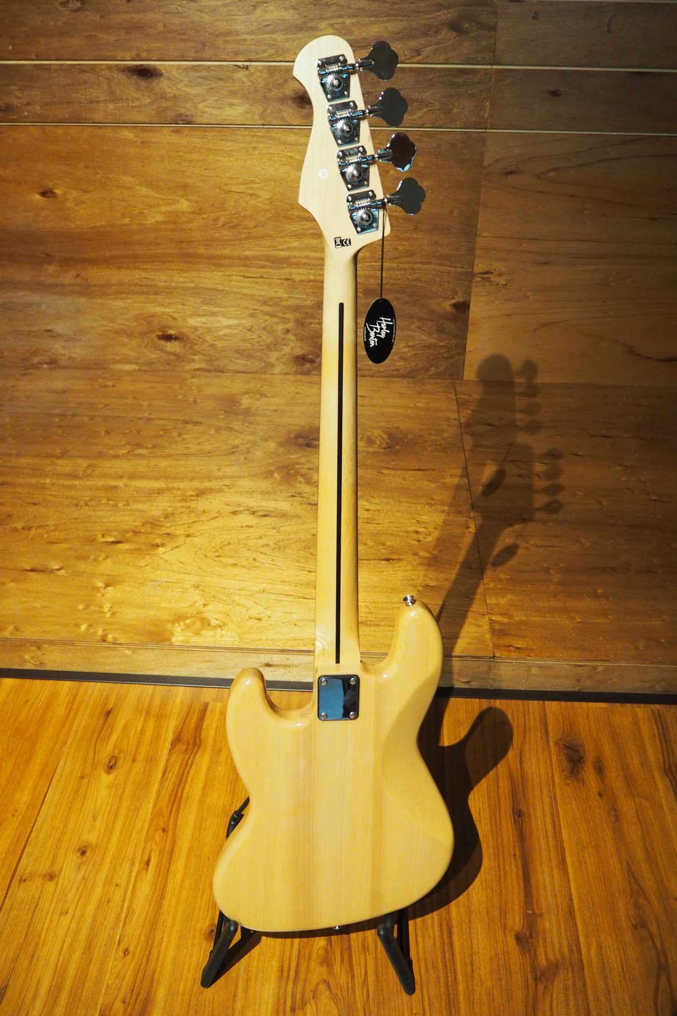 HARLEY BENTON JB75MN NA VINTAGE SERIES ELECTRIC BASS GUITAR, NATURAL