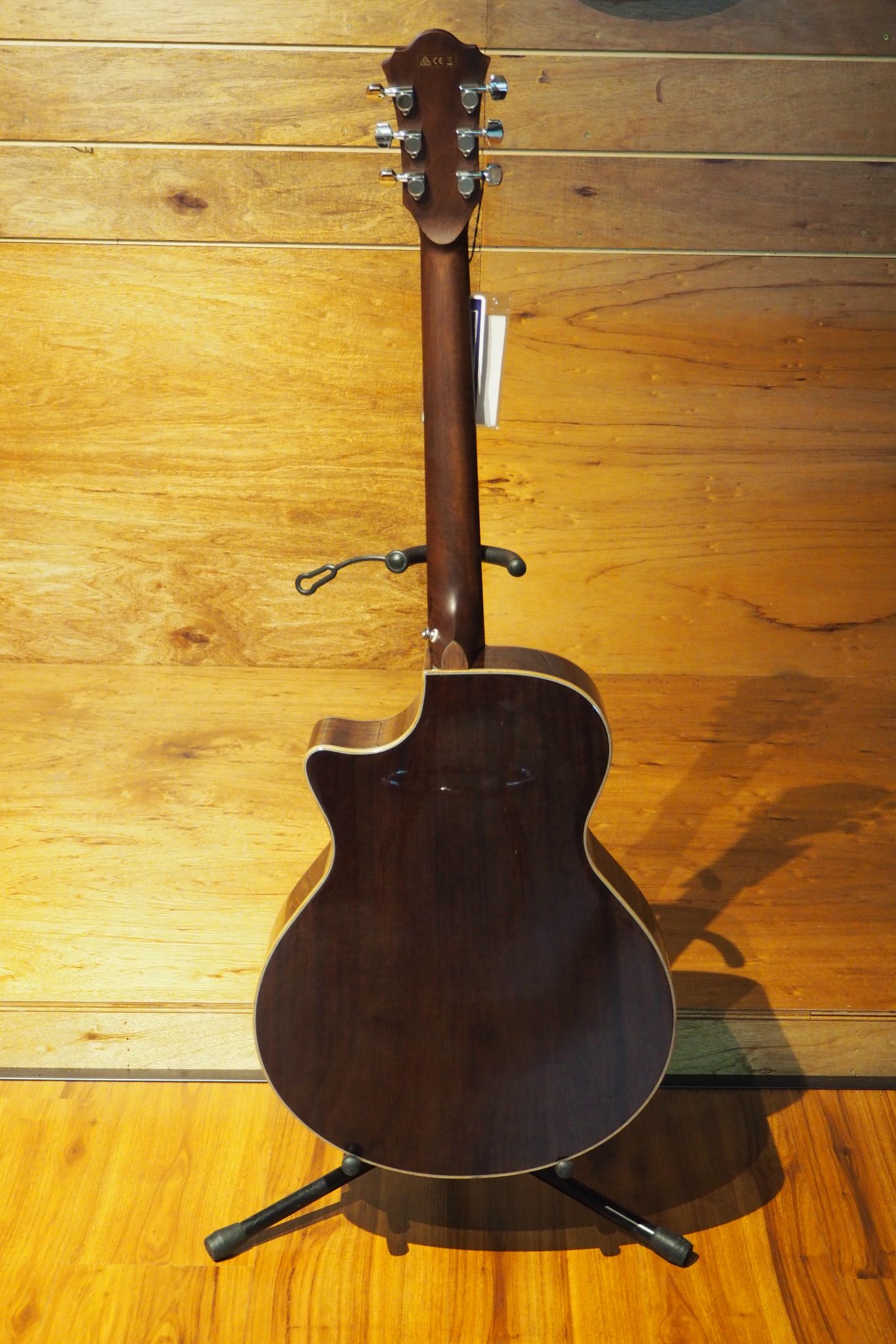 IBANEZ AE255BTNT BARITONE ACOUSTIC GUITAR, NATURAL Sandman Guitar Centre